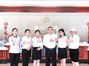 炎炎夏日，凤祥铭居营销团队蓄势前行